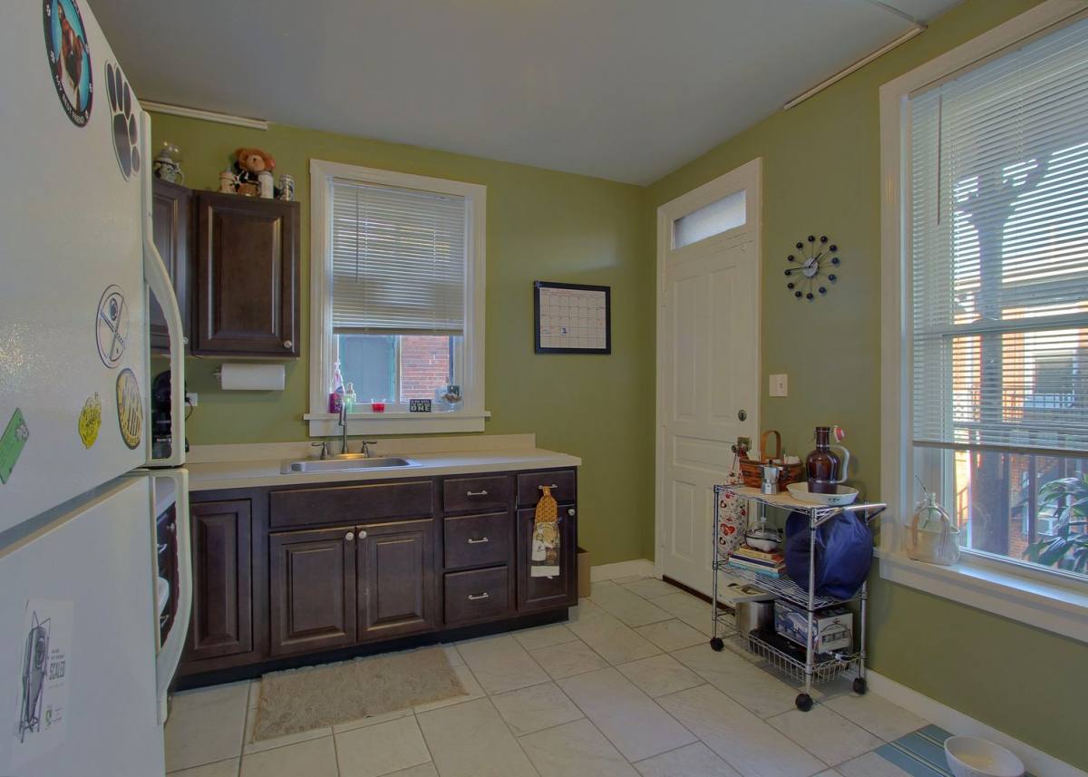 Apartment for rent at 1801 Green St, Harrisburg, PA 17102