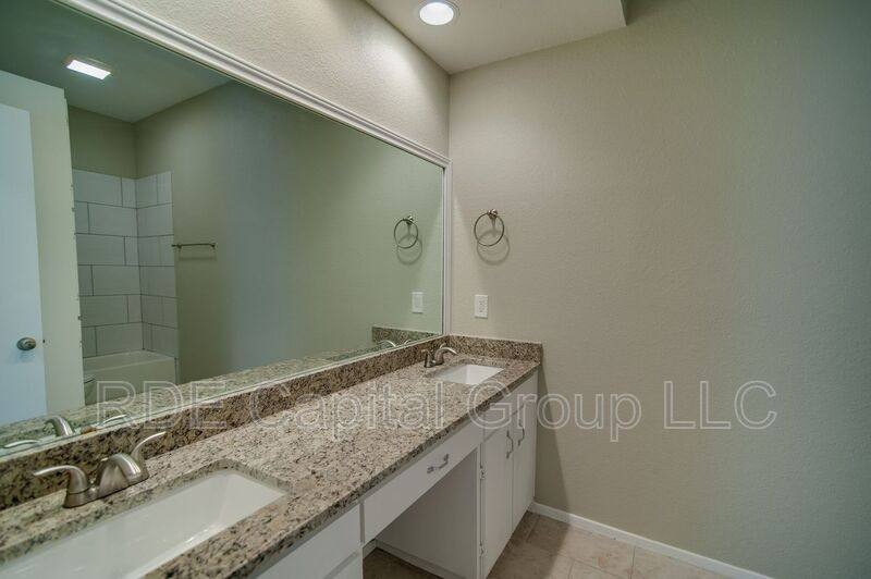 Apartment for rent at 3025 Sappington Place, Fort Worth, TX 76116