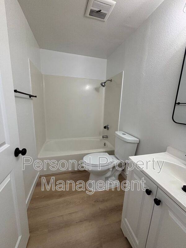 Apartment for rent at 7416 NE Hazel Dell Ave #42, Vancouver, WA 98665