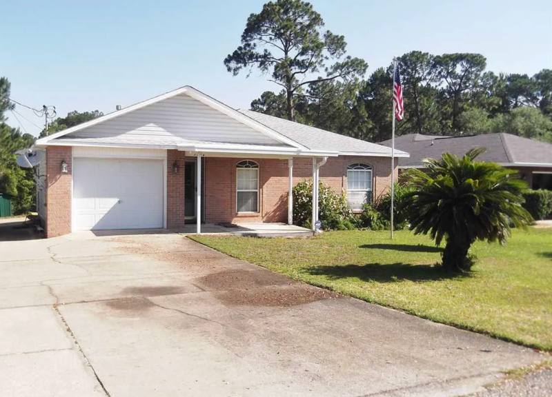 House for rent at 3232 Cornell Dr, Gulf Breeze, FL 32563