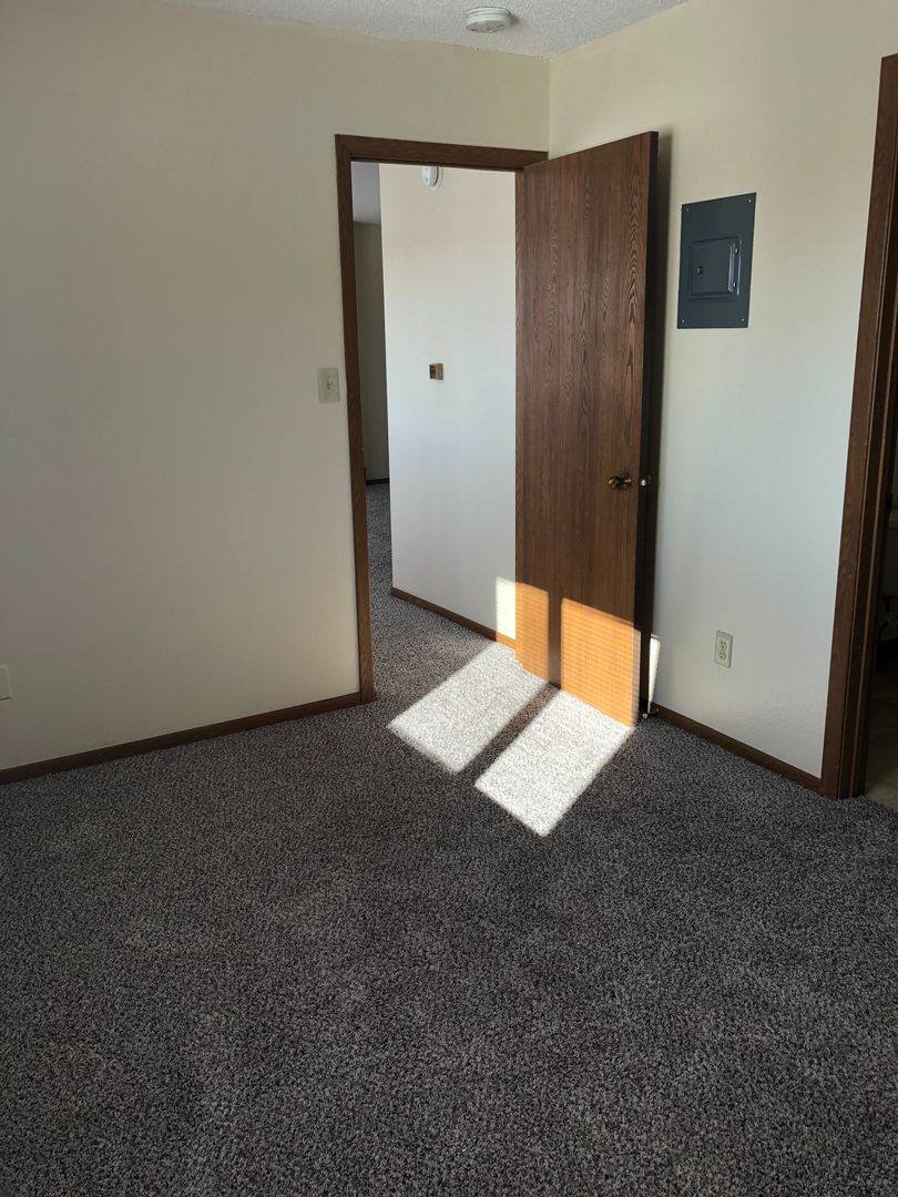 Apartment for rent at 1450-1540 44th St, Marion, IA 52302