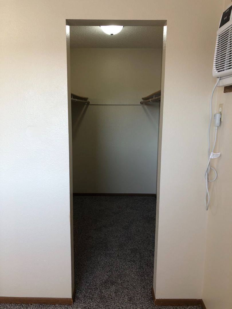 Apartment for rent at 1450-1540 44th St, Marion, IA 52302