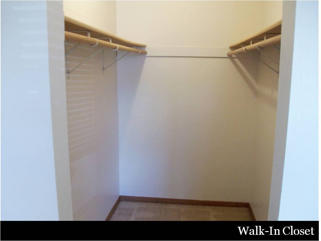 Apartment for rent at 1450-1540 44th St, Marion, IA 52302