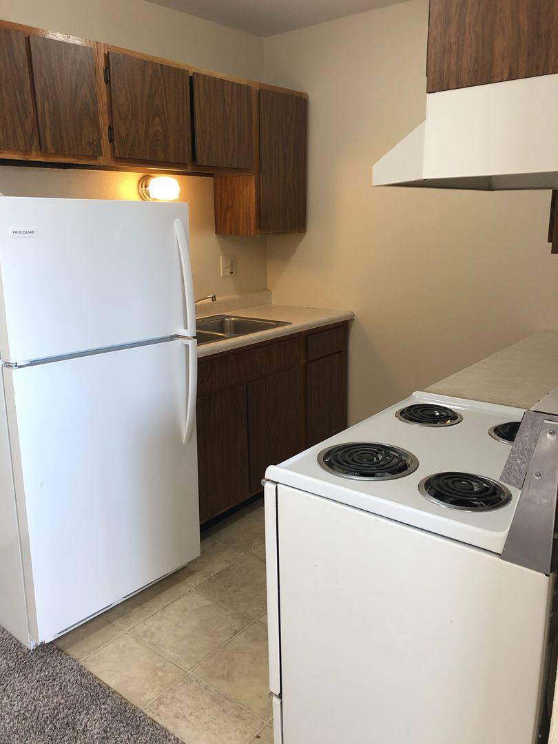 Apartment for rent at 1450-1540 44th St, Marion, IA 52302