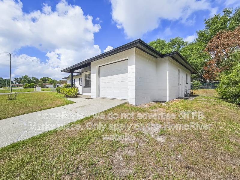 House for rent at 1550 Wright Dr, Lakeland, FL 33805