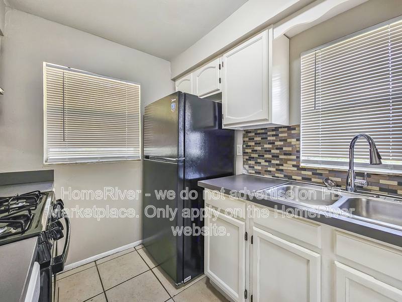 House for rent at 1550 Wright Dr, Lakeland, FL 33805
