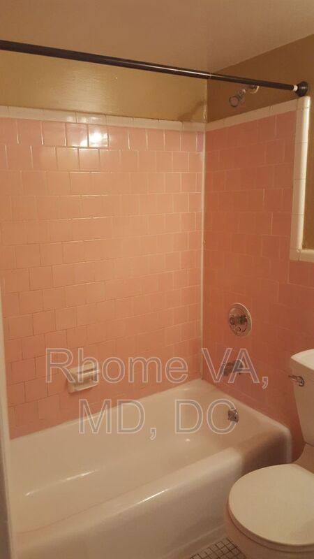 Condo for rent at 3210 S 28th St #103, Alexandria, VA 22302