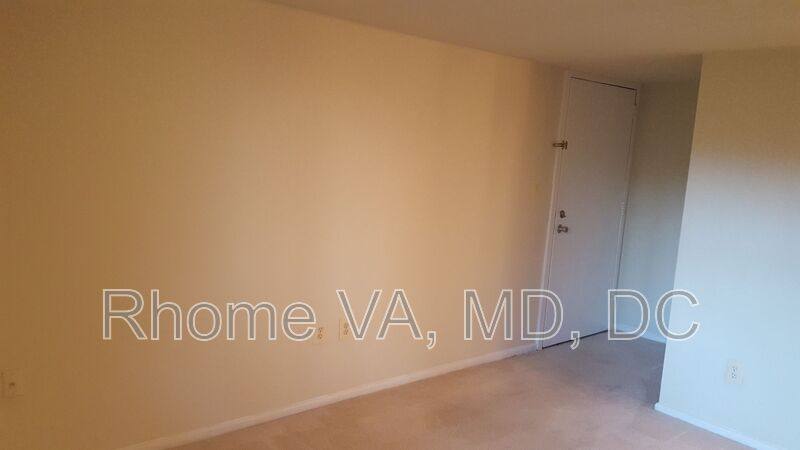 Condo for rent at 3210 S 28th St #103, Alexandria, VA 22302