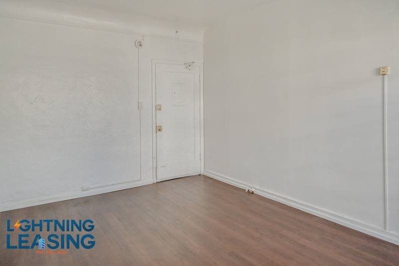 Apartment for rent at 249 S Harvard Blvd #404, Los Angeles, CA 90004