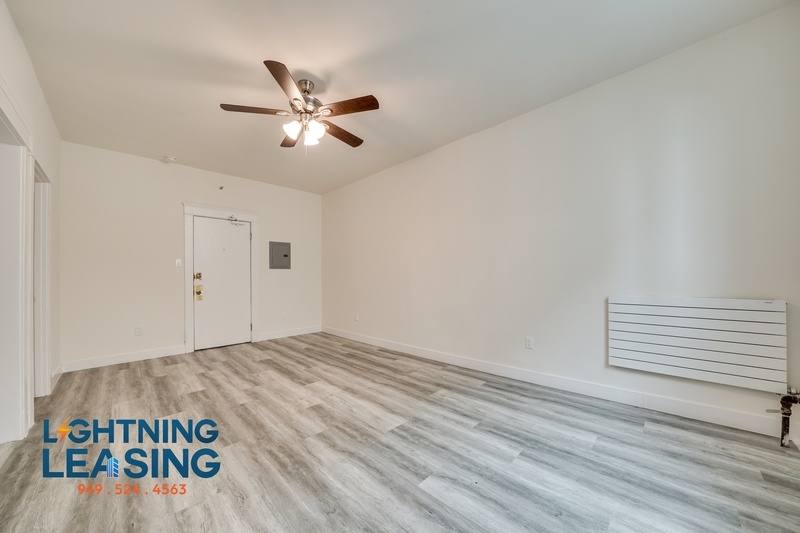 Apartment for rent at 341 S Alvarado St #505, Los Angeles, CA 90057