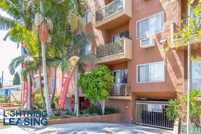 Apartment for rent at 915 N Wilton Place #309, Los Angeles, CA 90038