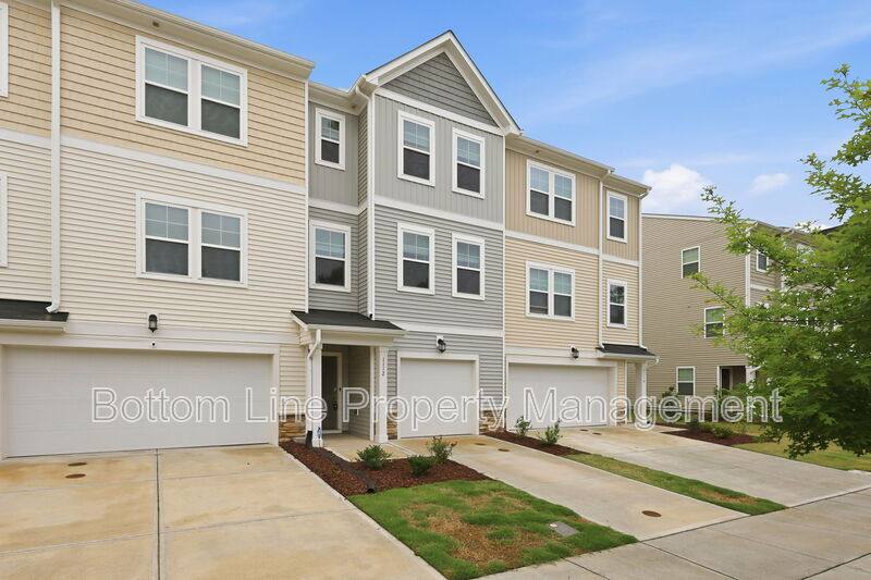 Townhouse for rent at 1112 Lily Loch Way, Durham, NC 27703