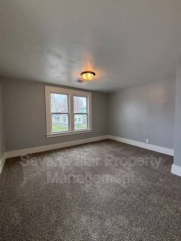 Apartment for rent at 703 E 4th St, Greenville, OH 45331