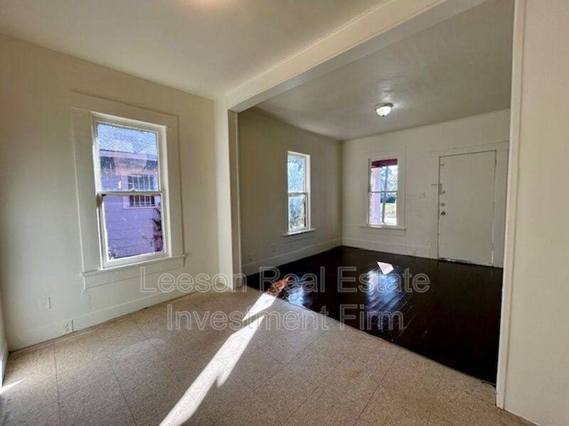 House for rent at 2924 Dupont St, Shreveport, LA 71109
