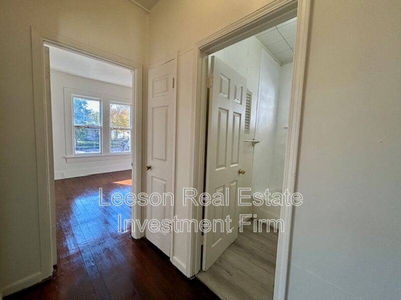 House for rent at 2924 Dupont St, Shreveport, LA 71109