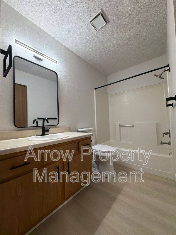 Apartment for rent at 2354 N 44th St #22, Lincoln, NE 68504