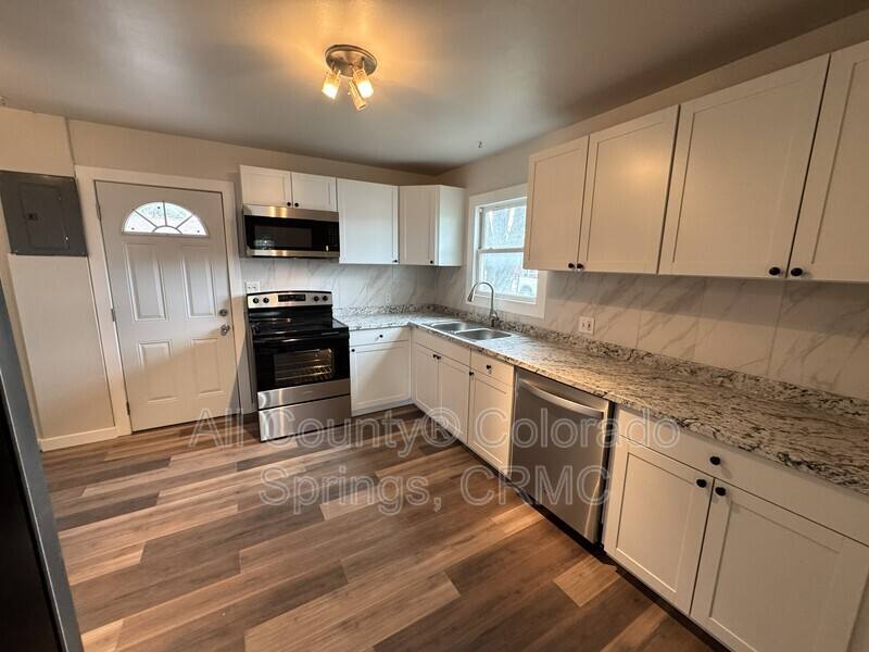 House for rent at 1316 Harrison Rd, Colorado Springs, CO 80905