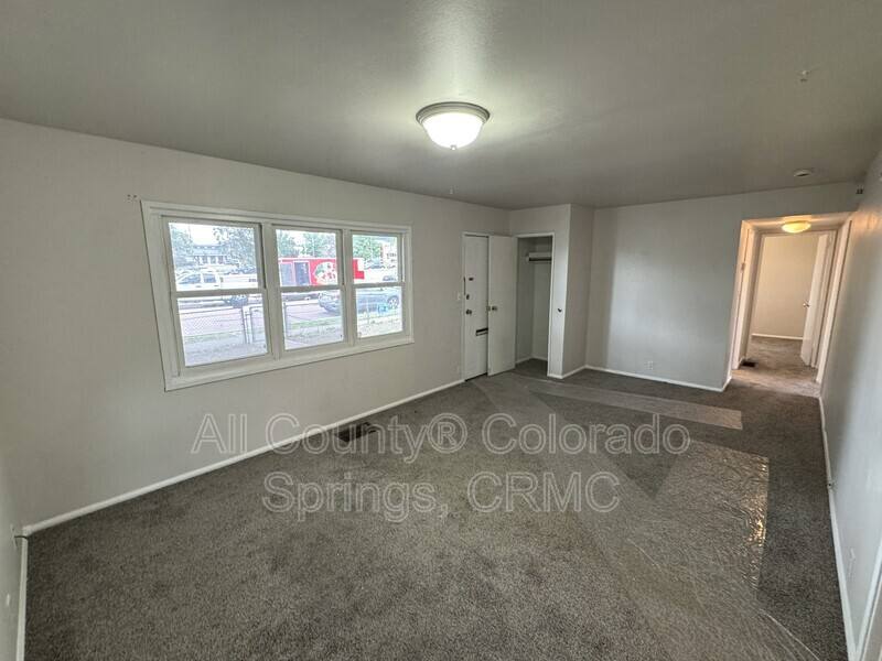 House for rent at 1316 Harrison Rd, Colorado Springs, CO 80905