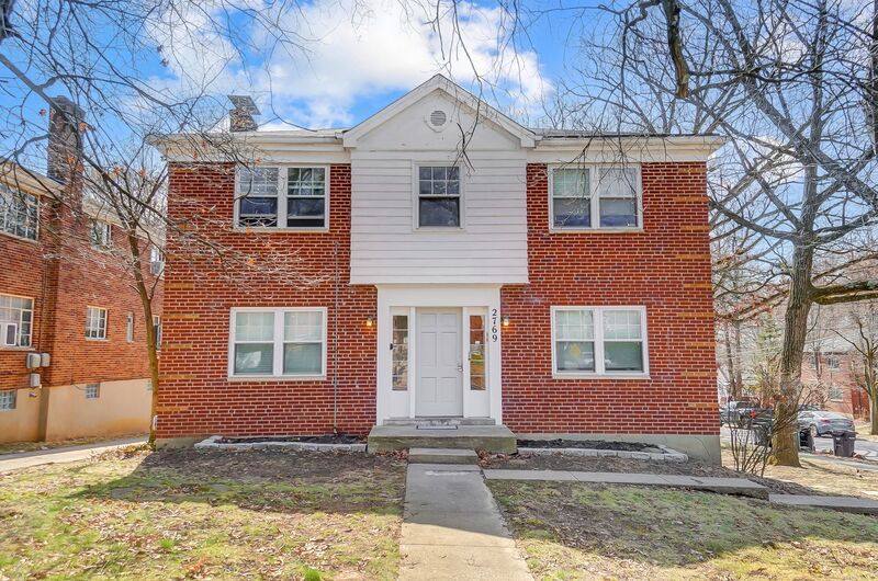 Apartment for rent at 2769 Losantiville Ave #2, Cincinnati, OH 45213