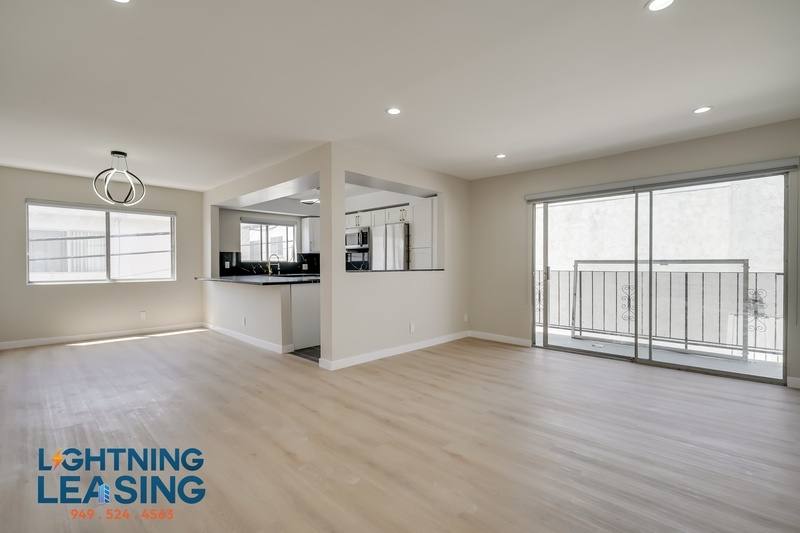 Apartment for rent at 1035 Hayworth Ave #100, Los Angeles, CA 90046