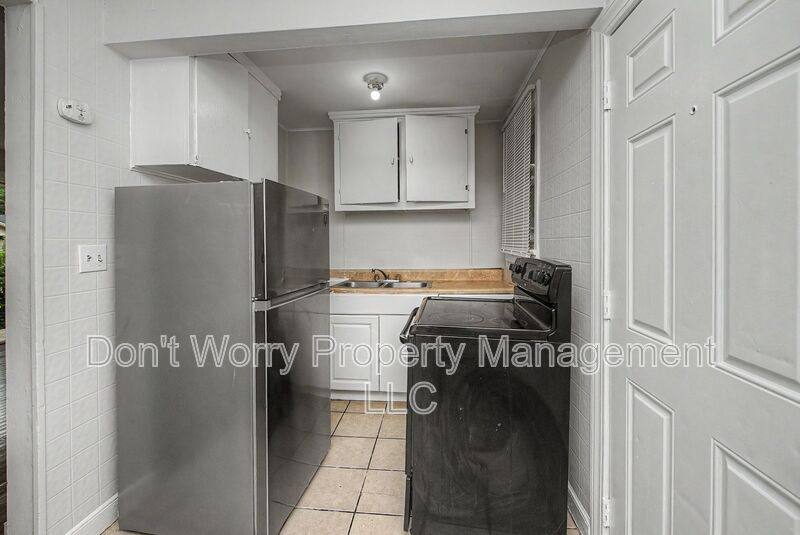 House for rent at 402 Winston St, Greensboro, NC 27401