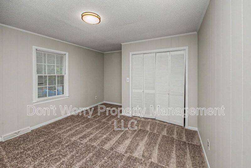 Apartment for rent at 137 Crest Circle #B, Lexington, NC 27295