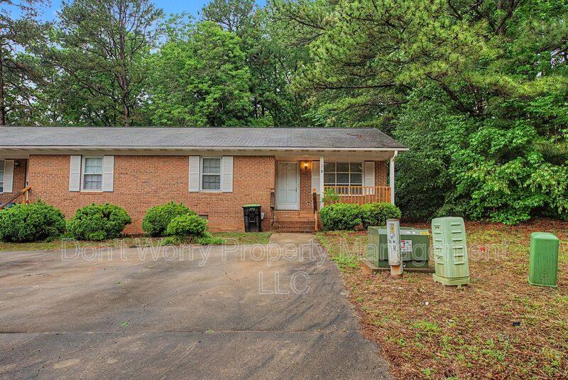 Apartment for rent at 137 Crest Circle #B, Lexington, NC 27295