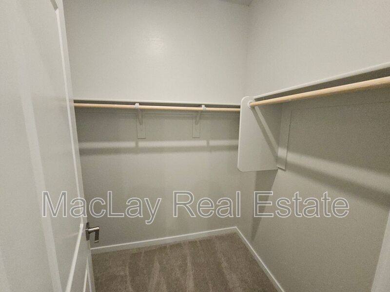 House for rent at 33723 N Blackwell Dr, San Tan Valley, AZ 85143