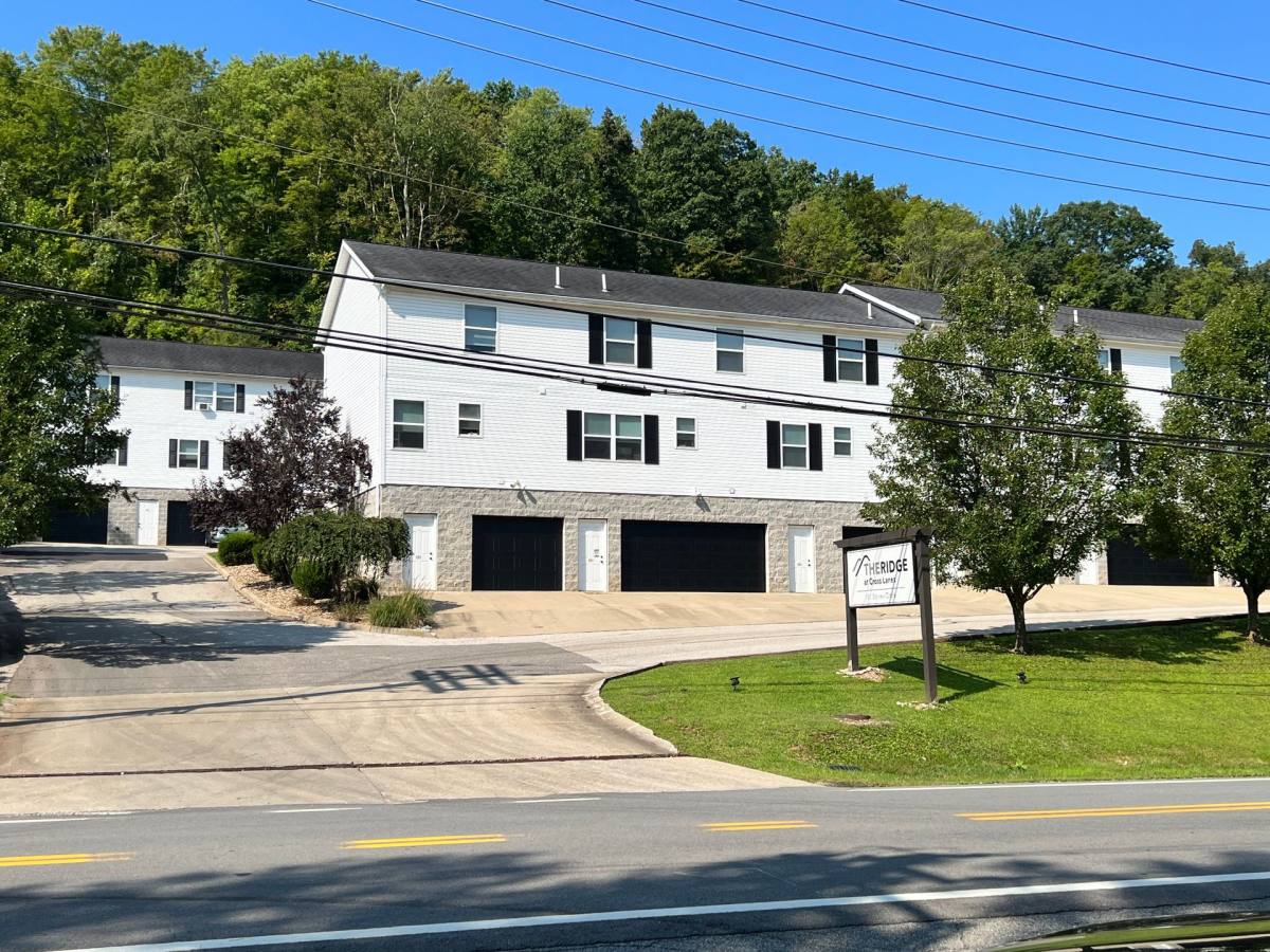 Apartment for rent at 101 Edview Circle, Charleston, WV 25313