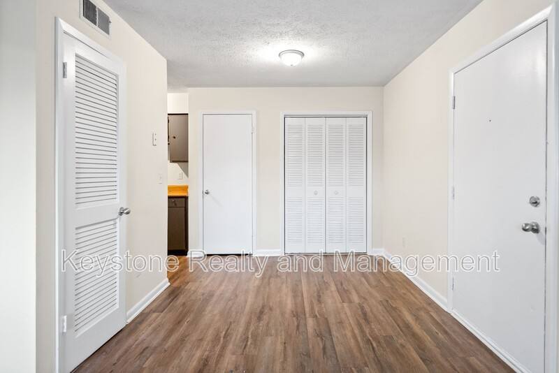 Apartment for rent at 225 Clara Dr #4H, Pembroke, KY 42266