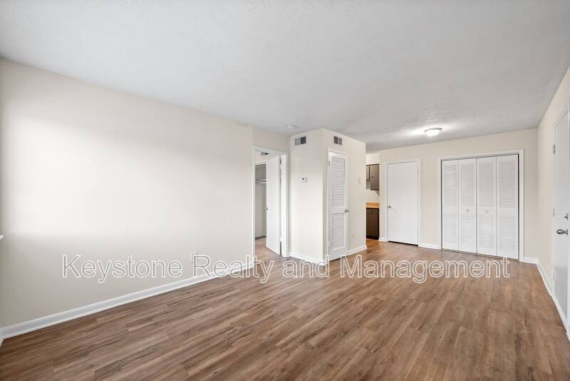 Apartment for rent at 225 Clara Dr #4H, Pembroke, KY 42266