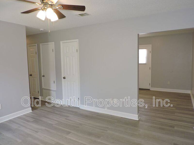 House for rent at 346 Quigley Rd, Pensacola, FL 32506