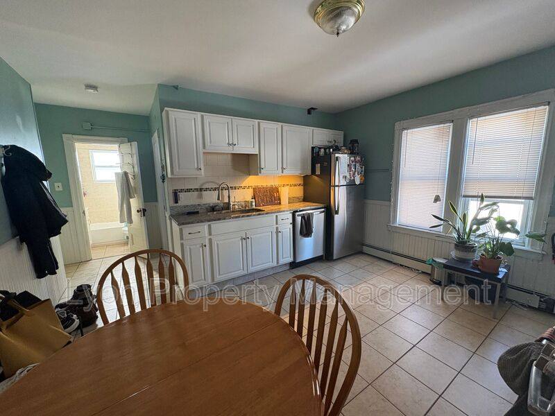Apartment for rent at 250 Sayles Ave #1, Pawtucket, RI 02860