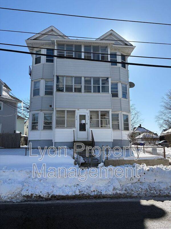 Apartment for rent at 250 Sayles Ave #1, Pawtucket, RI 02860