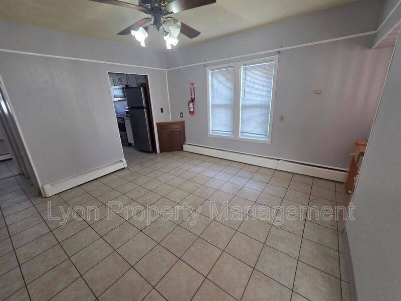 Apartment for rent at 250 Sayles Ave #1, Pawtucket, RI 02860