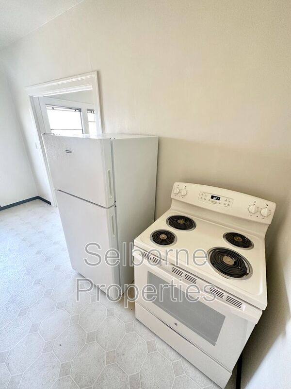 Apartment for rent at 5339 Broadway #105, Oakland, CA 94618