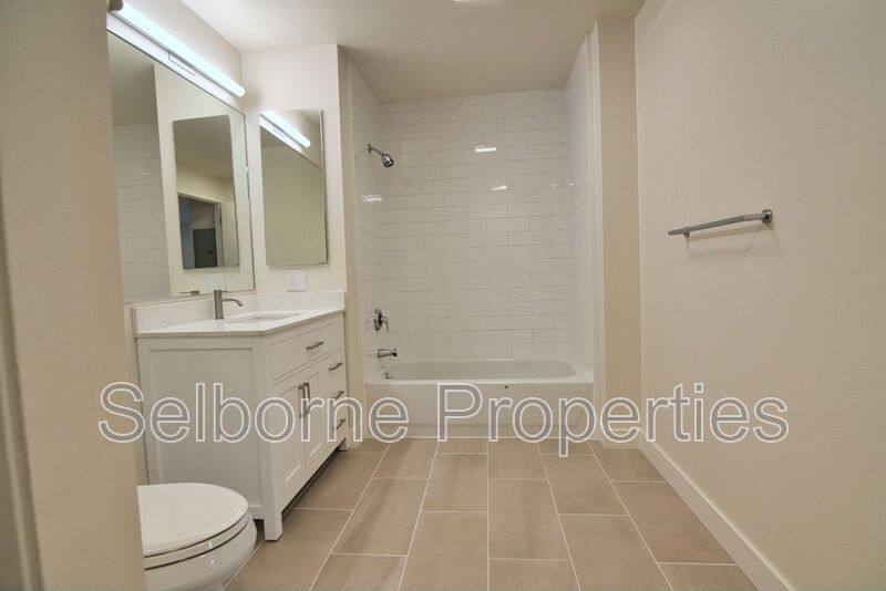 Apartment for rent at 1401 Jackson St #305, Oakland, CA 94612