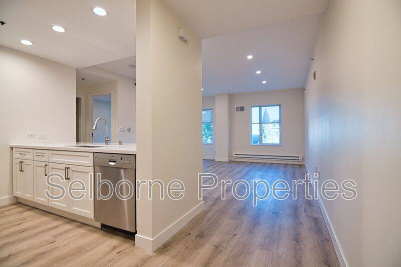 Apartment for rent at 1401 Jackson St #305, Oakland, CA 94612