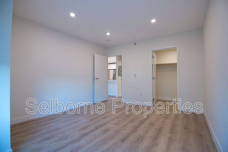 Apartment for rent at 1401 Jackson St #305, Oakland, CA 94612