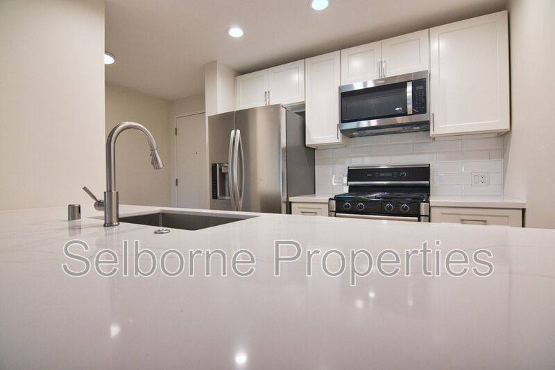 Apartment for rent at 1401 Jackson St #305, Oakland, CA 94612