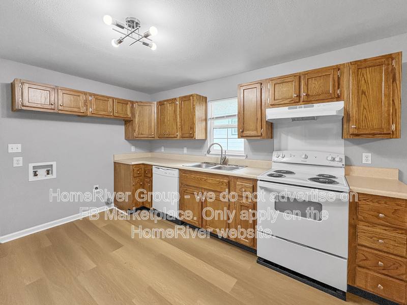 House for rent at 817 Henderson Ave, Rossville, GA 30741