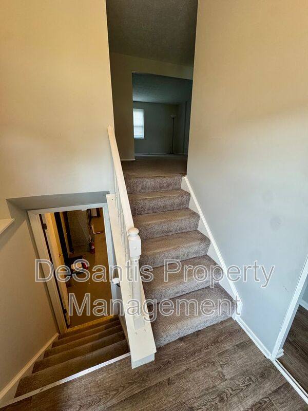Townhouse for rent at 244 E Commons Dr, Cranberry Township, PA 16066