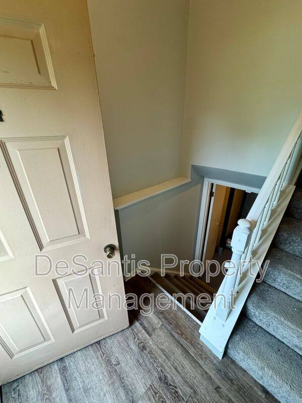 Townhouse for rent at 244 E Commons Dr, Cranberry Township, PA 16066