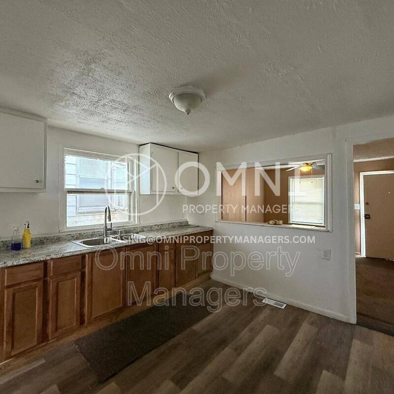 House for rent at 8162 Orchard Ave, Warren, MI 48089