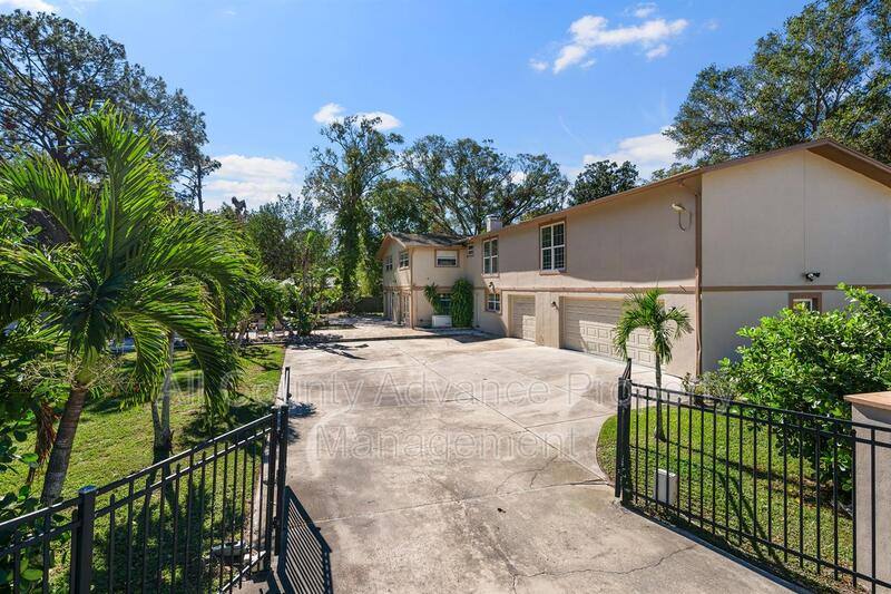 House for rent at 1833 N Keene Rd, Clearwater, FL 33755