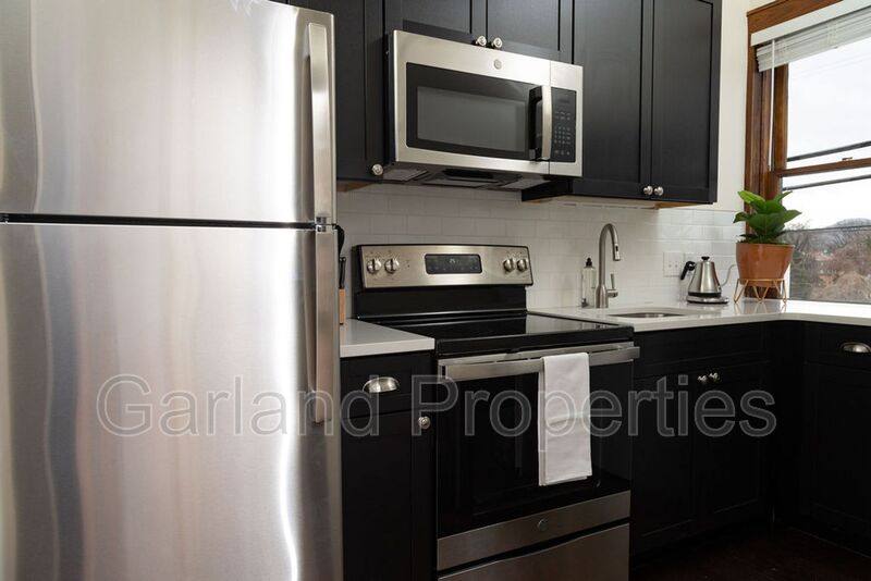 Apartment for rent at 829 Salem Ave #4, Roanoke, VA 24016