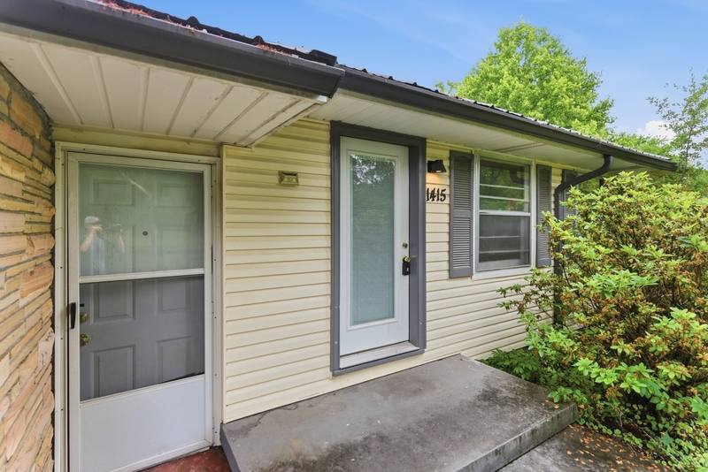 House for rent at 1415 Creekwood Dr, Knoxville, TN 37918