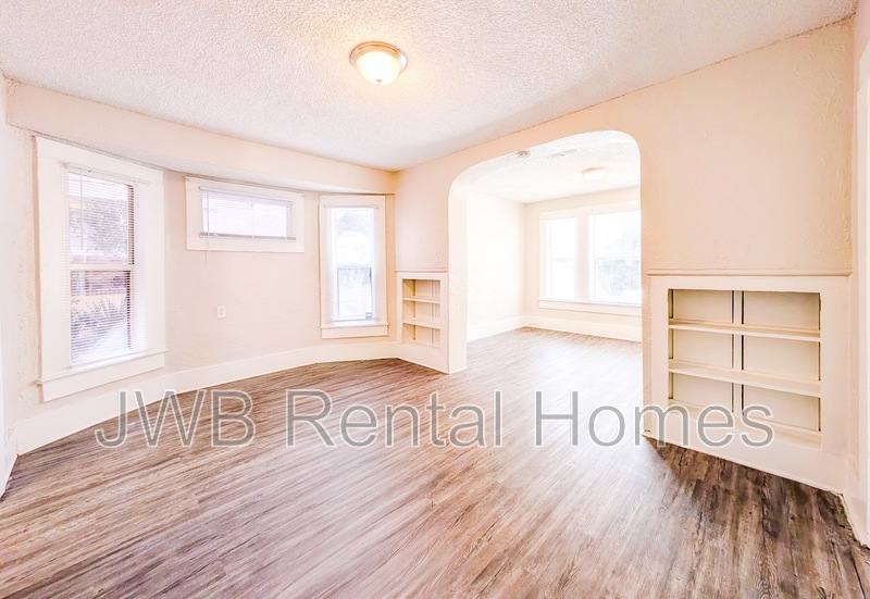 House for rent at 347 23rd St W, Jacksonville, FL 32206