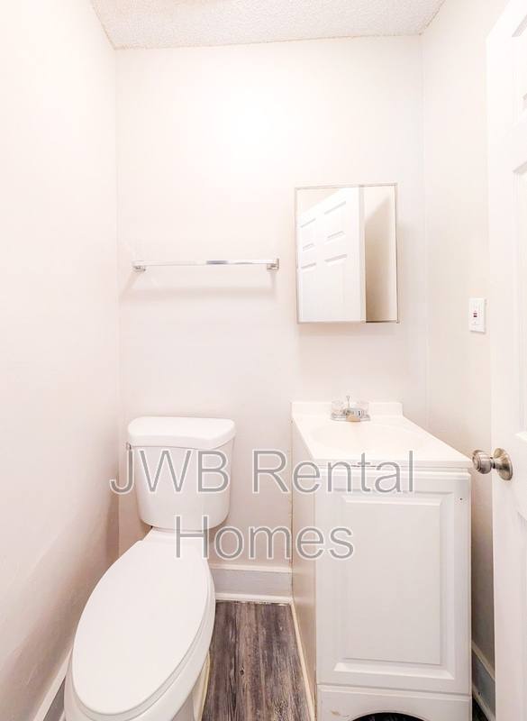 House for rent at 347 23rd St W, Jacksonville, FL 32206