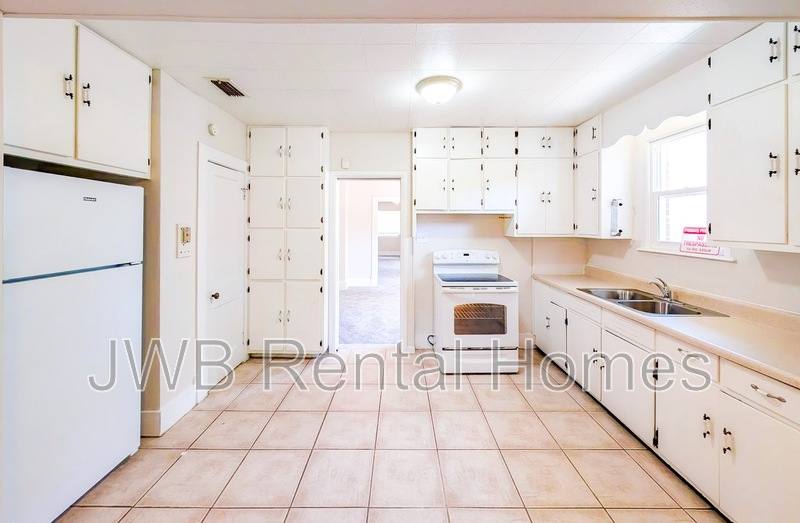 House for rent at 1166 Hamilton St, Jacksonville, FL 32205